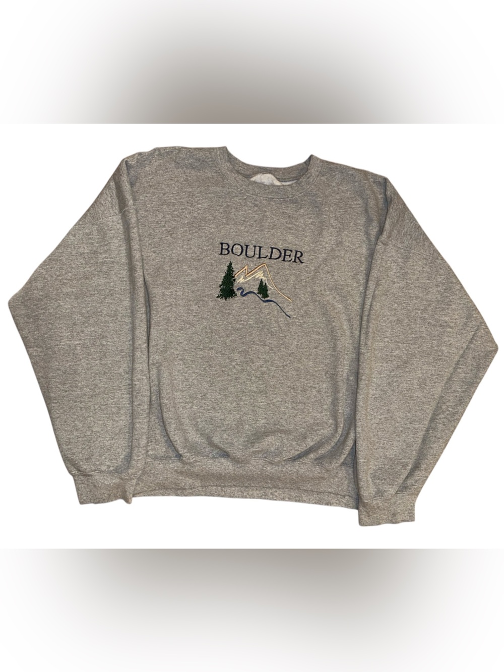 Boulder Embroidered Mountain Sweatshirt - Heather Gray